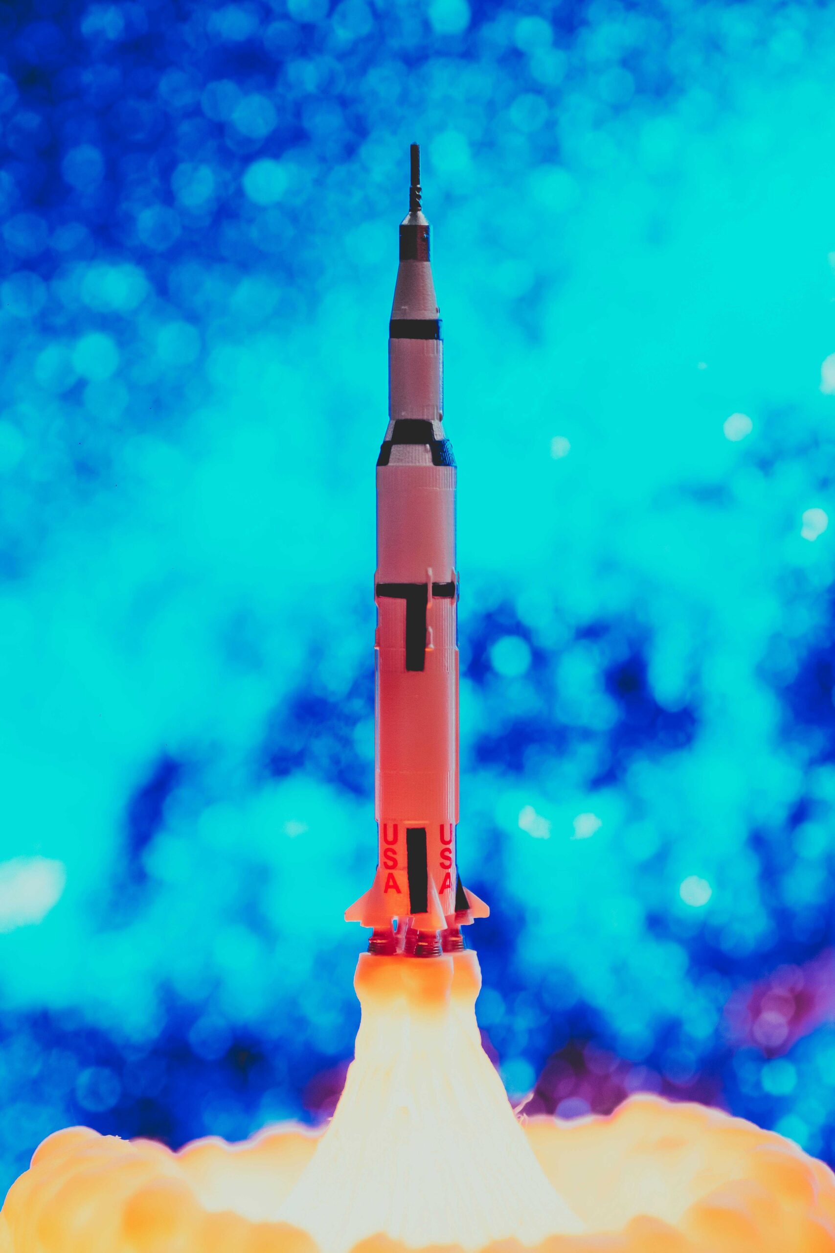 Rakete steigt auf